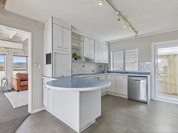 Super Starter in the Best Suburb