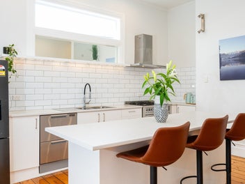 Hill hideaway with income potential