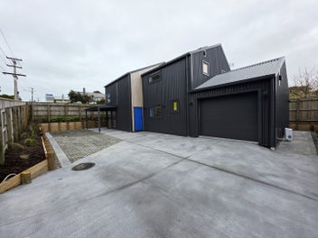 Image 1 of 3