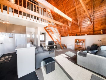 Central, Easy, Turnkey