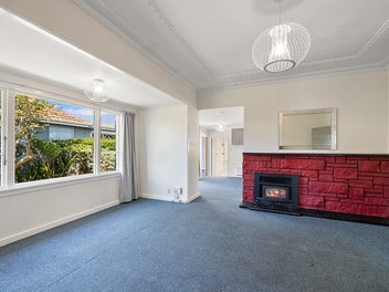 SPACIOUS FAMILY HOME
