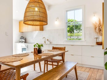 Beautifully Elegant Modernised Villa