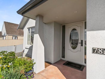 Executive living - Light, space and location