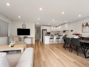 Stylish Living in the Heart of Hobsonville