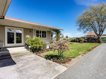 Beautiful family home in coveted Rangiora location