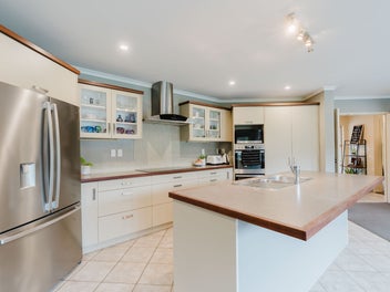 Your dream lifestyle awaits