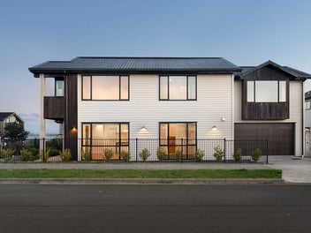 Contemporary Family Home on a Sunny Corner Site