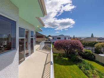 Well Established, Fully Modernised & Extra Special