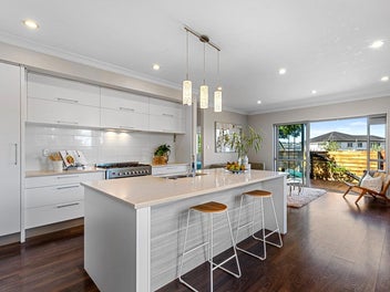 Time's Ticking... Vendors Want This Gone!