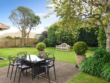 A Haven on Harrowfield