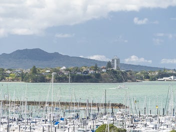 Harbour Bridge to Bean Rock - Opportunity & Views
