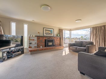 Owner's motivated to move up north!