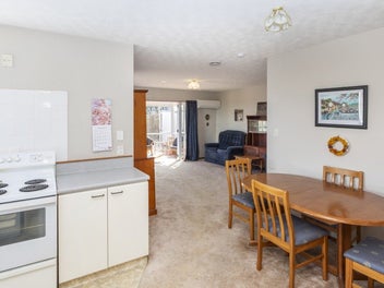 TEMPLETON - Just New To The Market