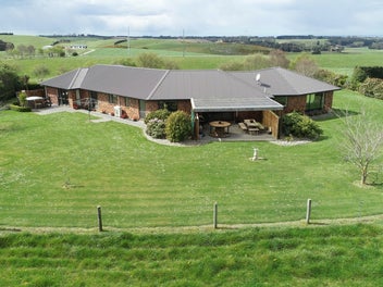 Superlative Lifestyle Property