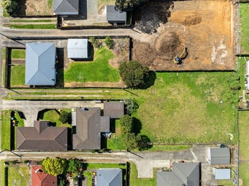 Prime 991sqm Freehold section in Manurewa