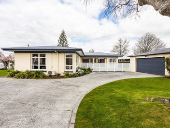 Move In Before Christmas!