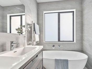 Comfort Corner Site - 5 Bedroom Brick Home