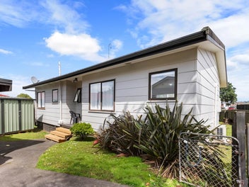 Urgent Sale Required – Present Your Offer