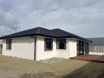 BRAND NEW BUILD BRAND NEW PRICE