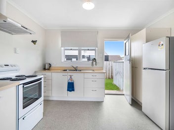 Easy Care- Tidy, Private & Ready