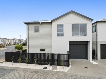 Brand-New Standalone in the Heart of Hobsonville