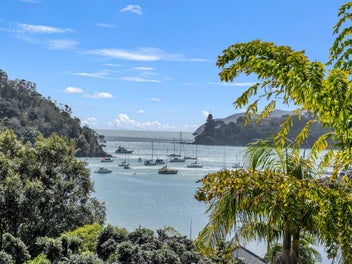 Coastal Retreat with Panoramic Views