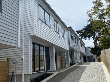 Image 1 of 15