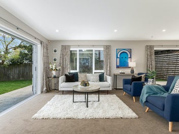 SOPHISTICATED FAMILY LIVING