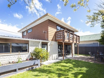 A Strategic Step into City-Fringe Living