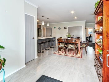 Big Home, Big Potential - 242sqm of Living