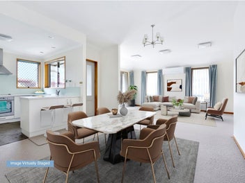 Perfect Location With Easy Living!