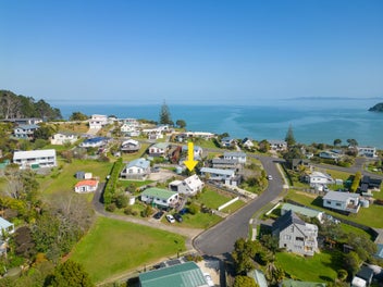 Nest or Invest - close to the Beach!