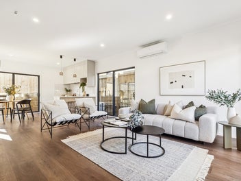 Brand New & Brilliant: Freestanding & Designer