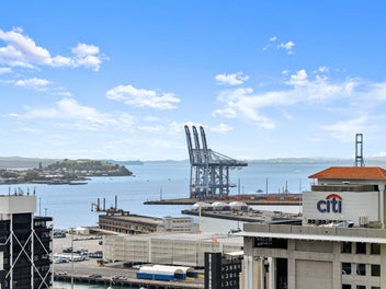 Breathtaking Views, World-Class Amenities