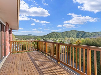 Waikawa Wonder: Privacy Meets Views