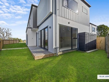 Spacious, Corner Site, Macleans Zone