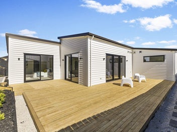 Luxury Meets Flexibility - Dual Kitchens