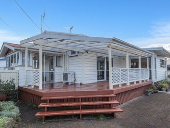 Image 1 of 8