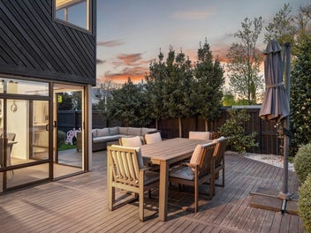 The Central Merivale Advantage
