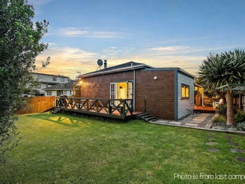 A Classic Kiwi Dream with Modern Comforts