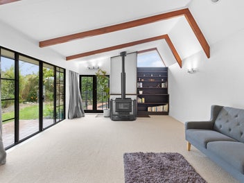 Family oasis with pool and studio