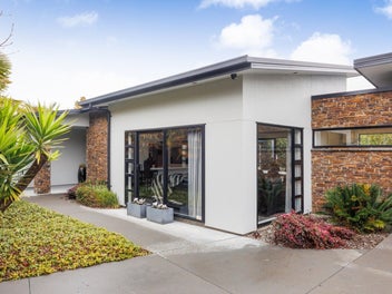 Hokowhitu living at its best