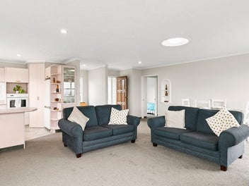 Our vendors want this SOLD!