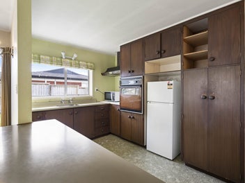 A Scruffy Little Roughie | Ripe for Renovation!