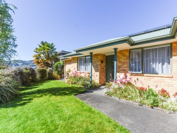 Why Don't You Come on Over Valerie!