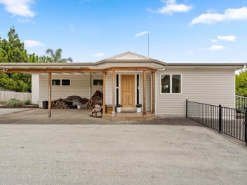 Versatile Family Living With Income Potential