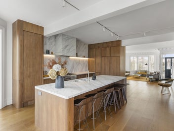 Significant St Marys Family Home