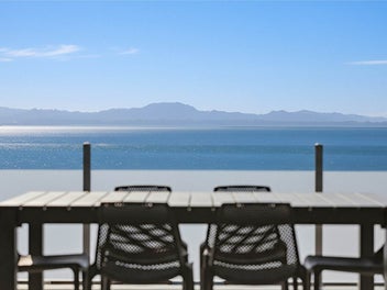 Iconic Views plus Double Section