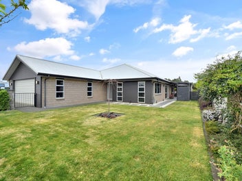 Prestige Living in Papamoa