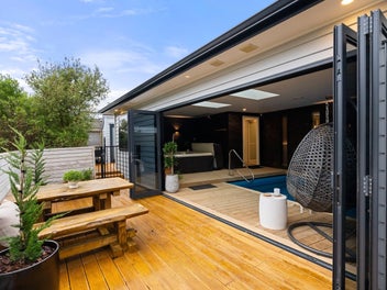 Luxury, Layout & Lifestyle
